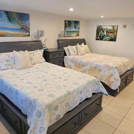 Sea Spray, Studio 114, Beach Steps Away! Pool+Wifi Ruskin Exteriér fotografie